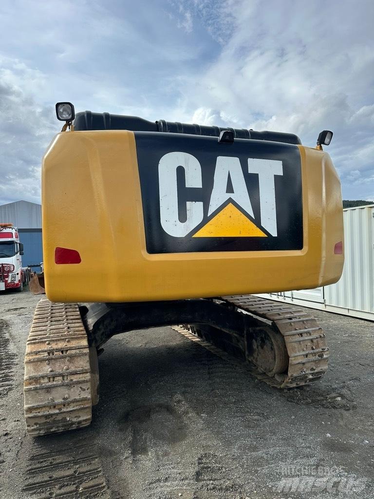 CAT 336 E Beltegraver