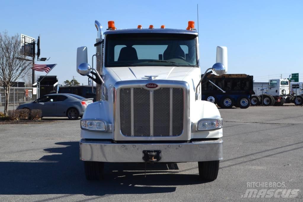 Peterbilt 567 Trekkvogner