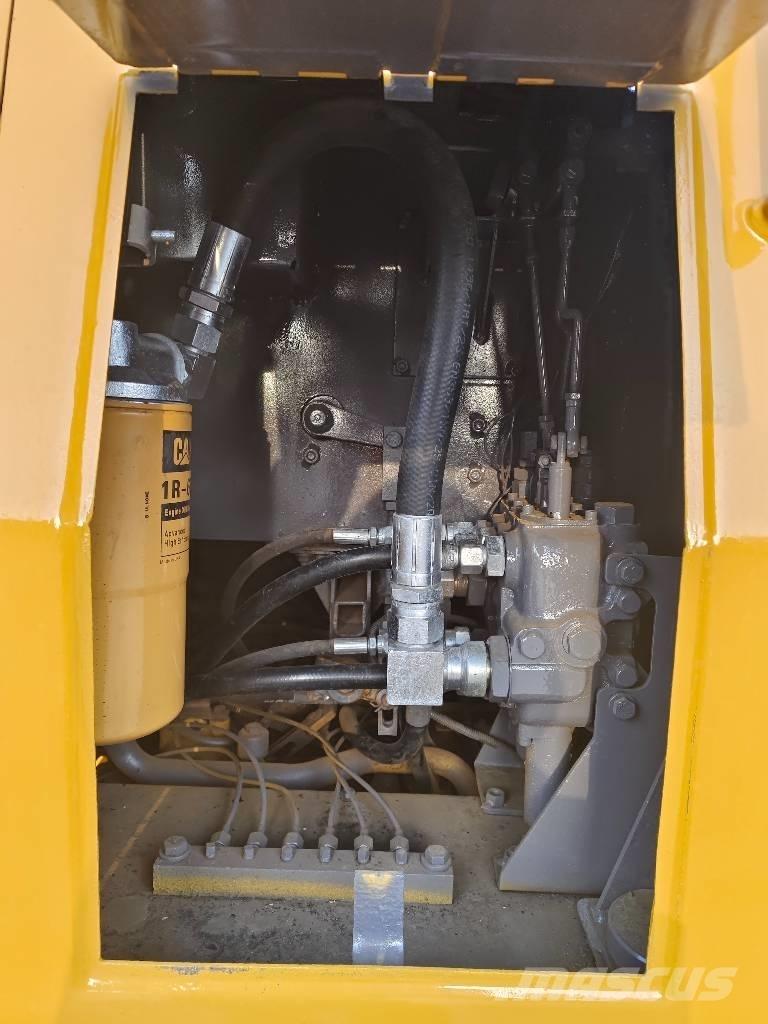 CAT D 5 K Dozere Beltegående