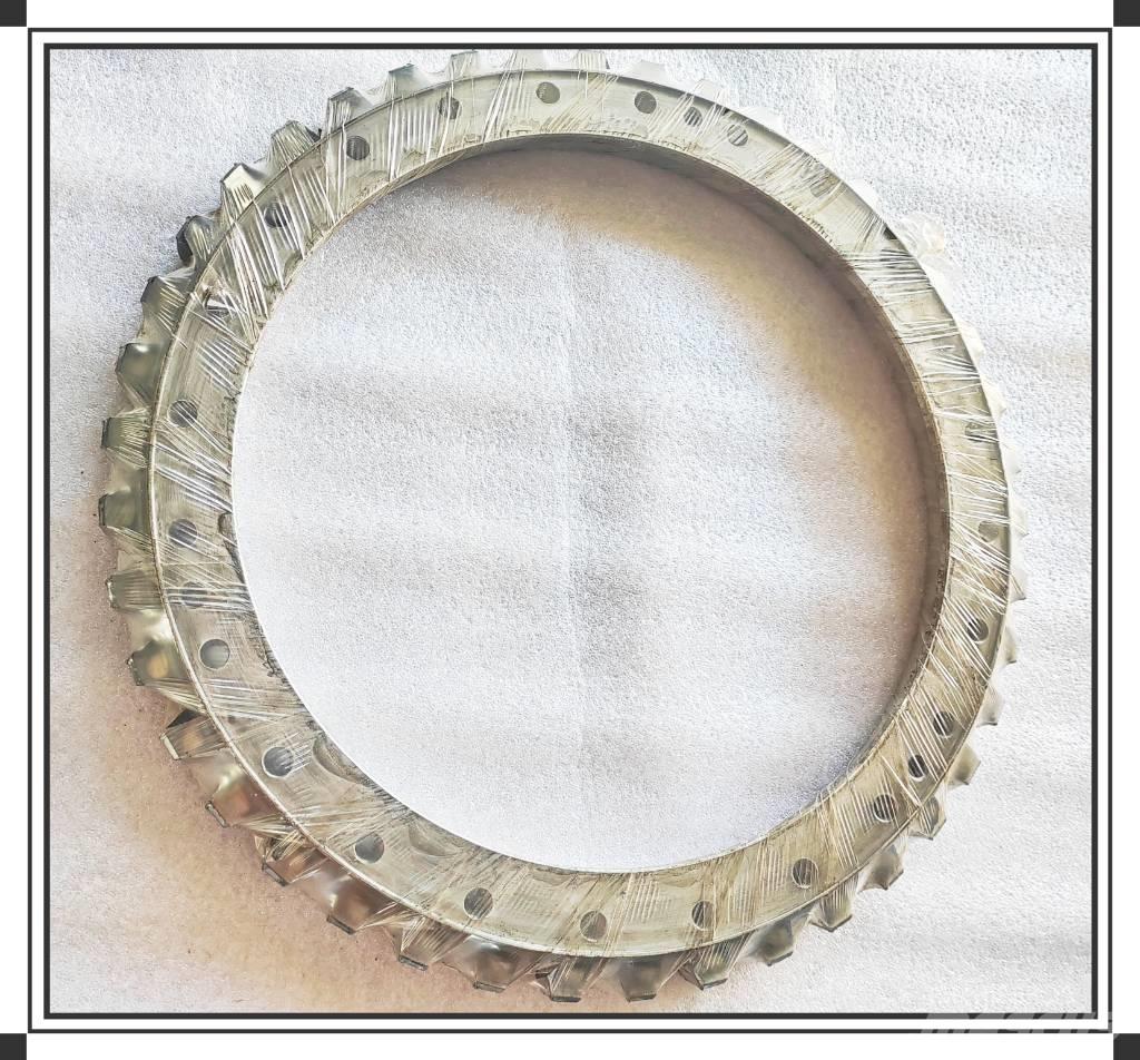 CLAAS Toothed rim Girkasse