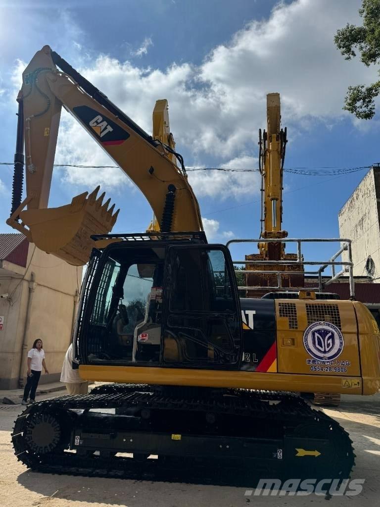 CAT CAT320D Beltegraver