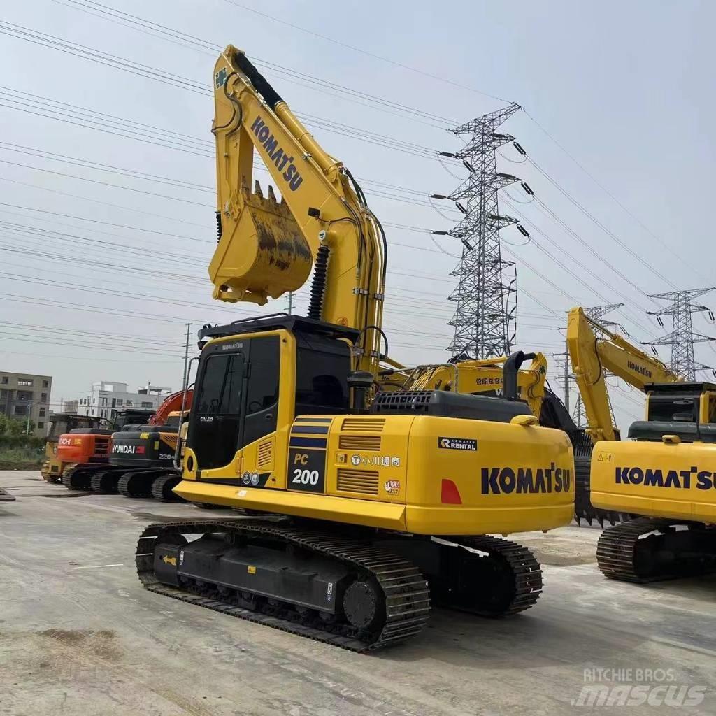 Komatsu PC200 Beltegraver