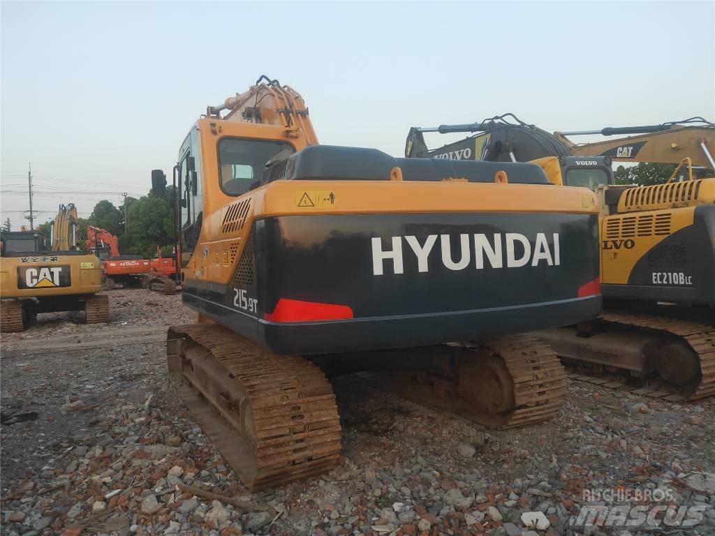 Hyundai R215-9 Beltegraver