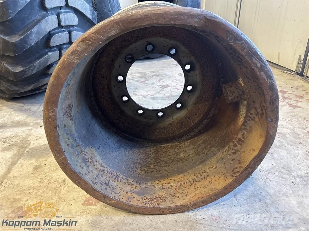 Valmet 890 24x26,5 Dekk, hjul og felger