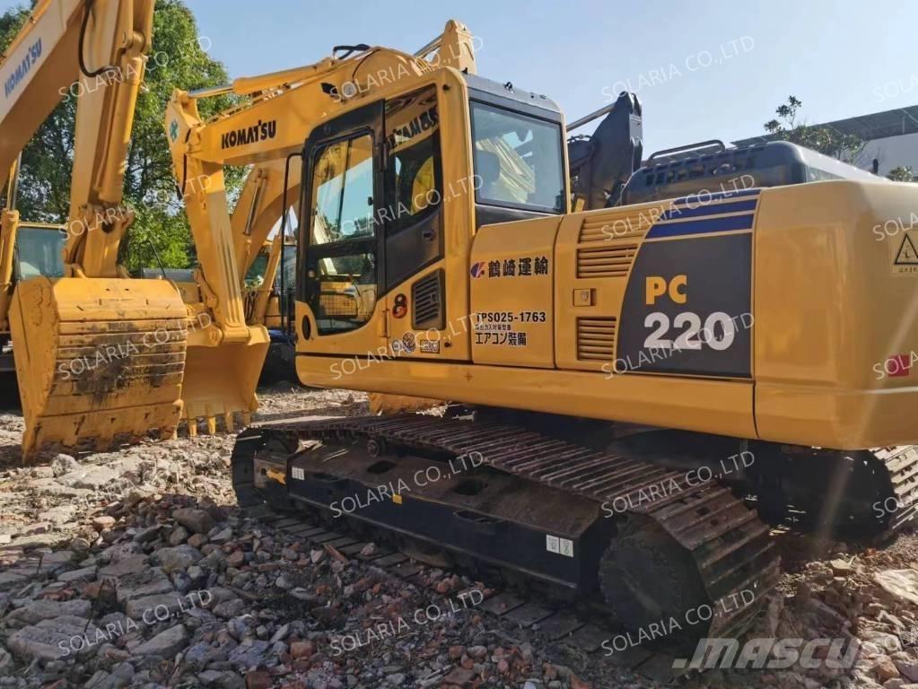 Komatsu PC 220-8 Beltegraver