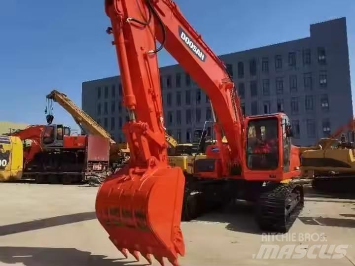 Doosan DX225LC Beltegraver