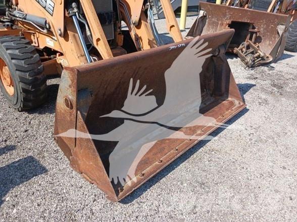 CASE 580N Traktorgravere