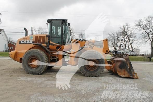 CASE 821E Hjullastere