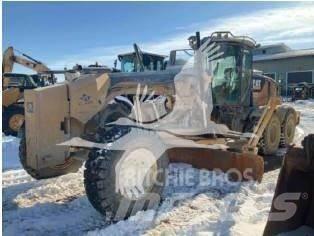 CAT 140M Veihøvler