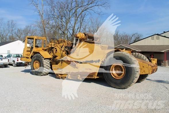 CAT 615C II Veiskrape
