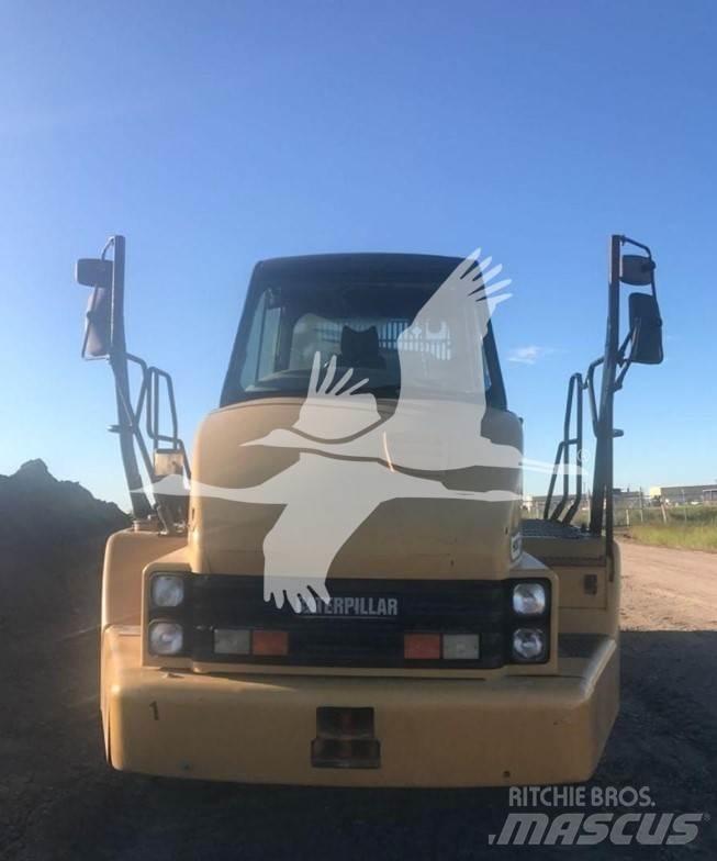 CAT 725 Rammestyrte Dumpere