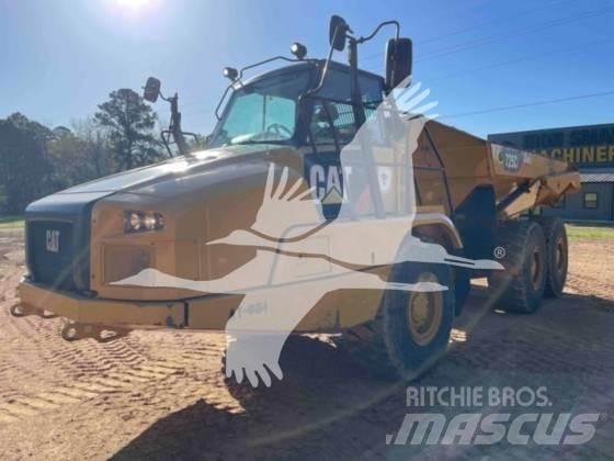 CAT 725C2 Rammestyrte Dumpere