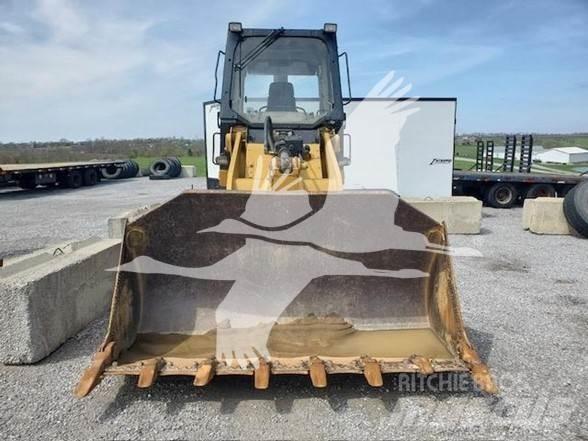 CAT 953C Beltelastere