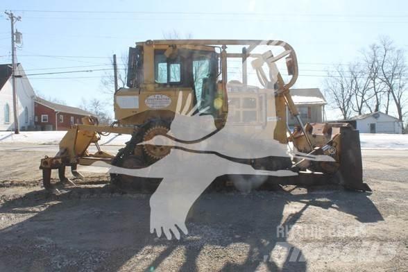 CAT D6T XL Dozere Beltegående