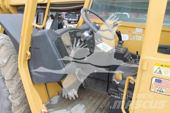 CAT TL1055 Teleskoplastere