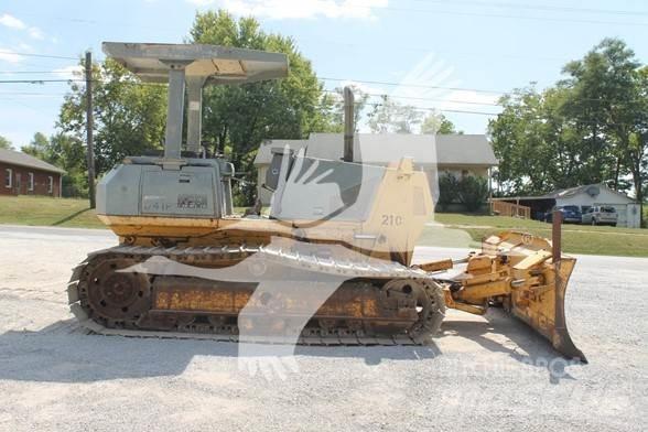 Komatsu D41P-6 Dozere Beltegående