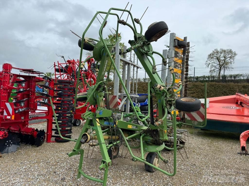 Krone KW672/6 Raker og høyvendere