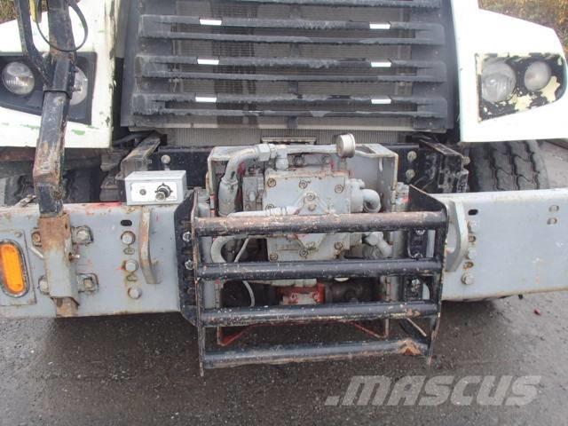 Freightliner 114 SD Anlegg - Annet