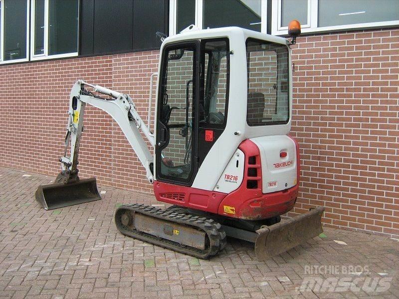 Takeuchi TB216 Minigravere <7t