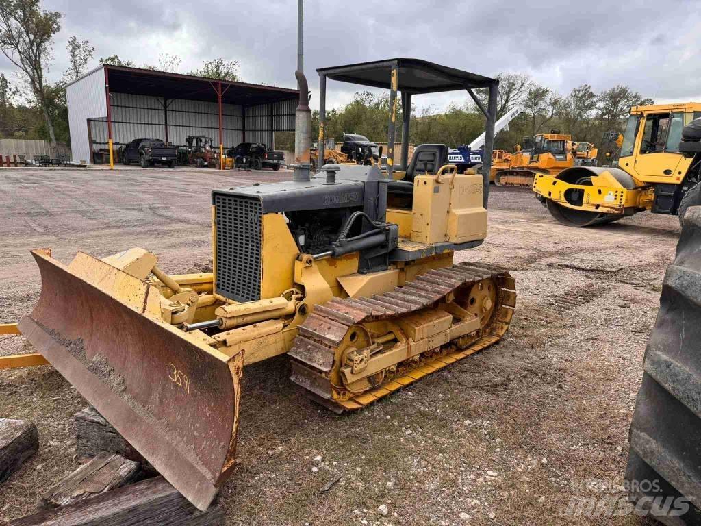 Komatsu D 21 P-5 Dozere Beltegående