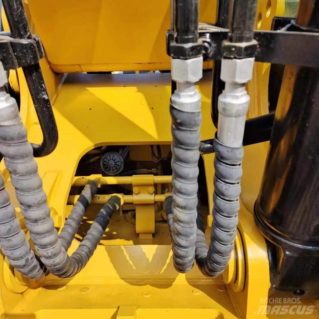 CAT 329 D Beltegraver