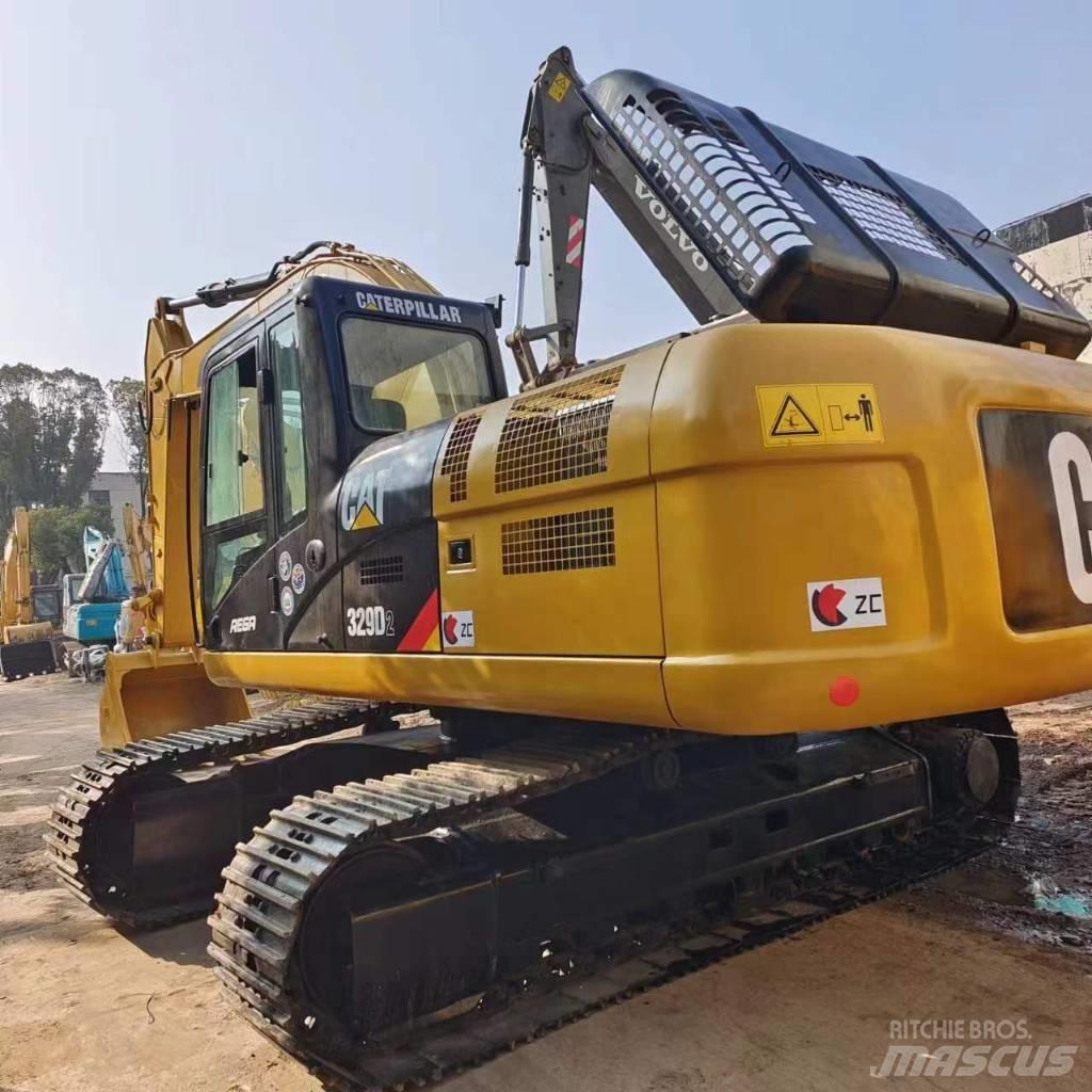 CAT 329 D Beltegraver