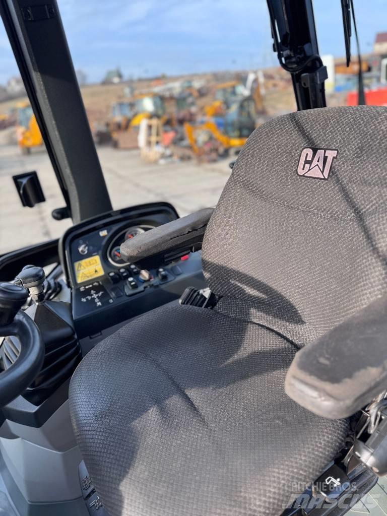 CAT 428 E Traktorgravere
