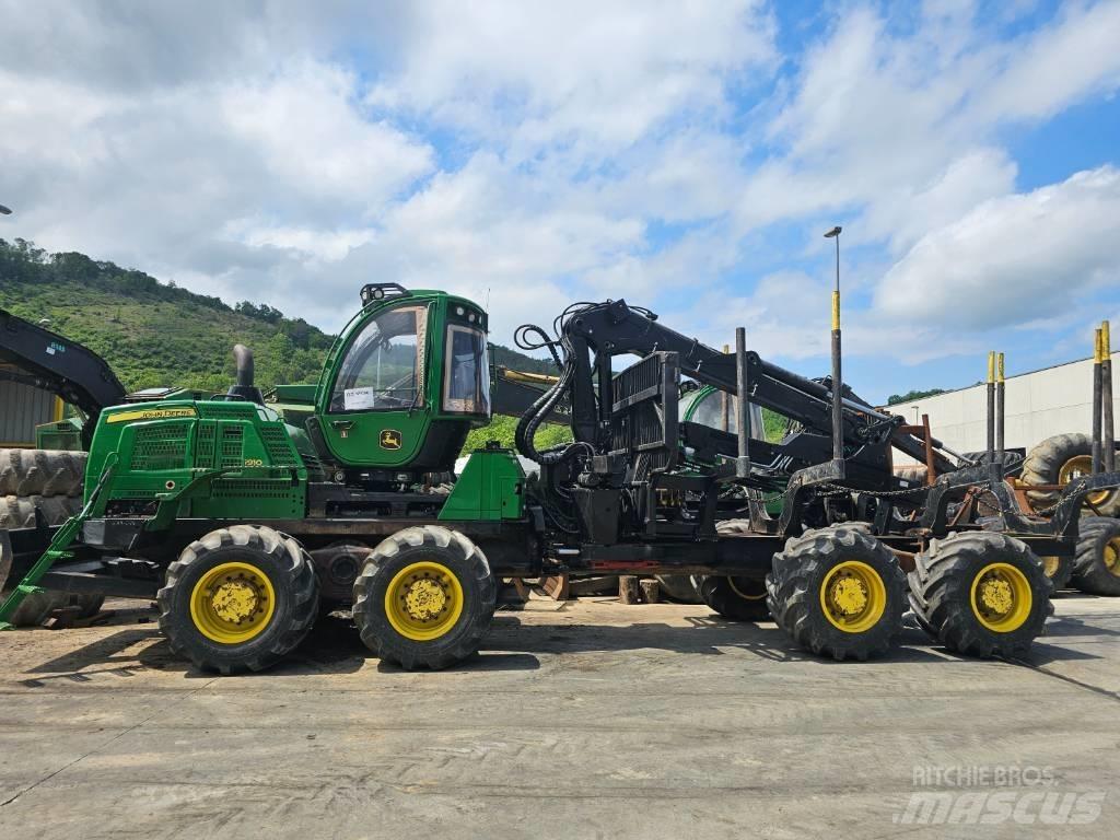 John Deere 1910G Lassbærere