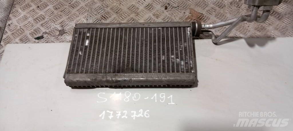 Scania R 440. 1772726 Radiatorer