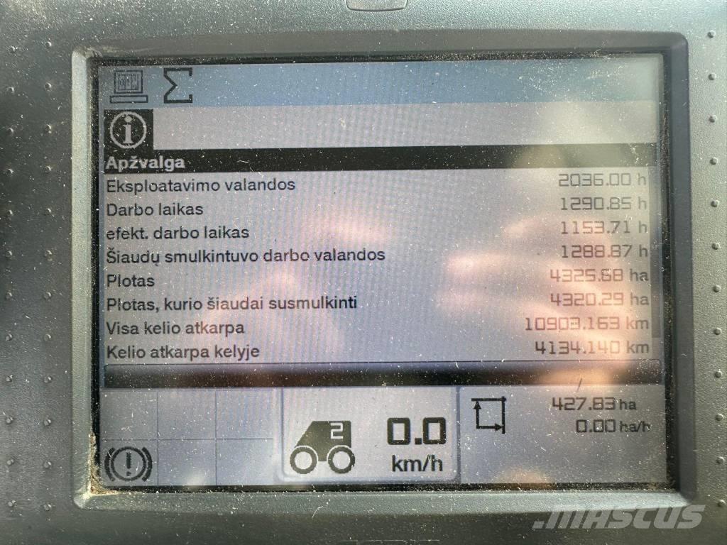 CLAAS Lexion 670 Skurtreskere