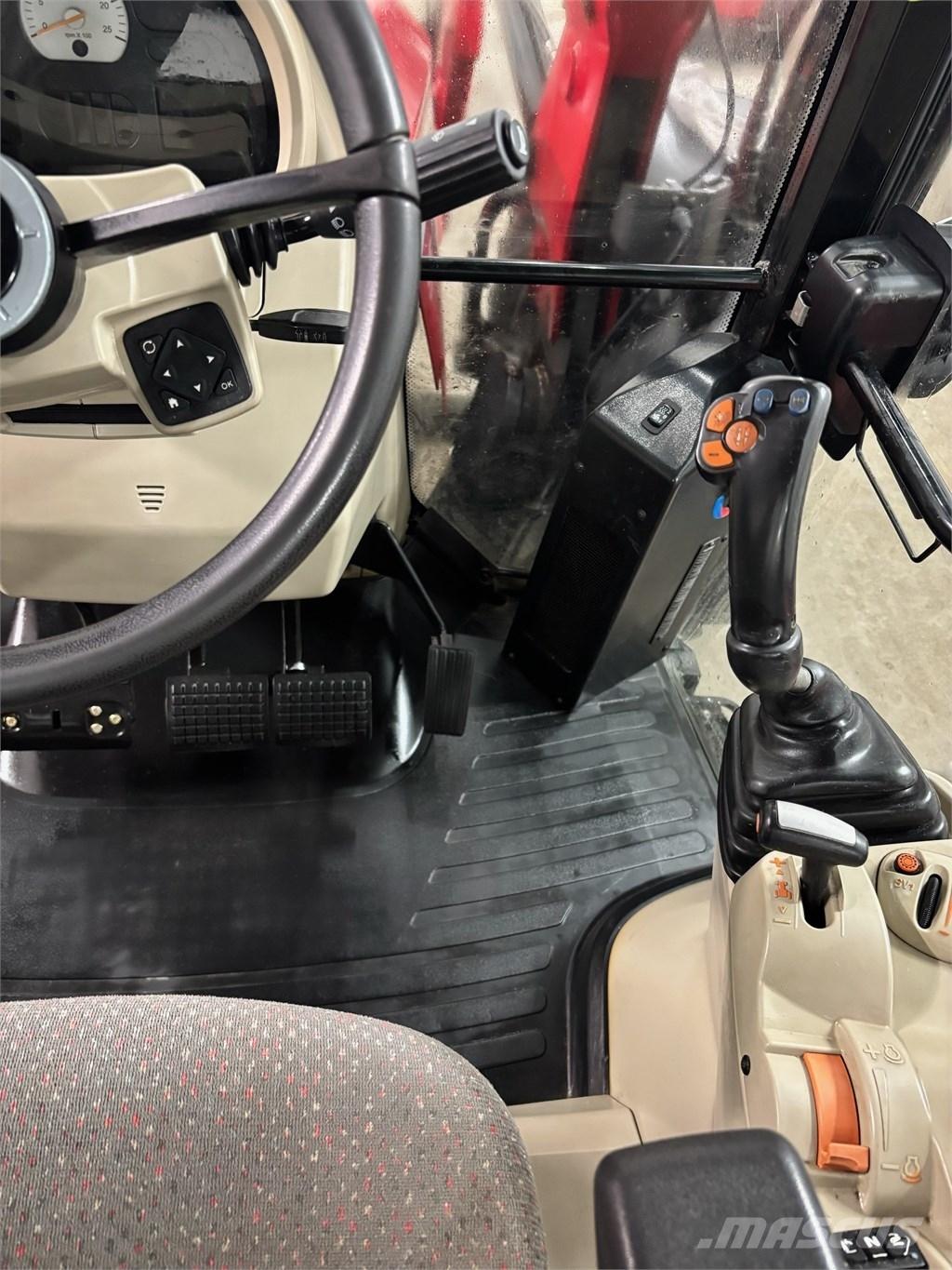 Massey Ferguson 5610 Traktorer