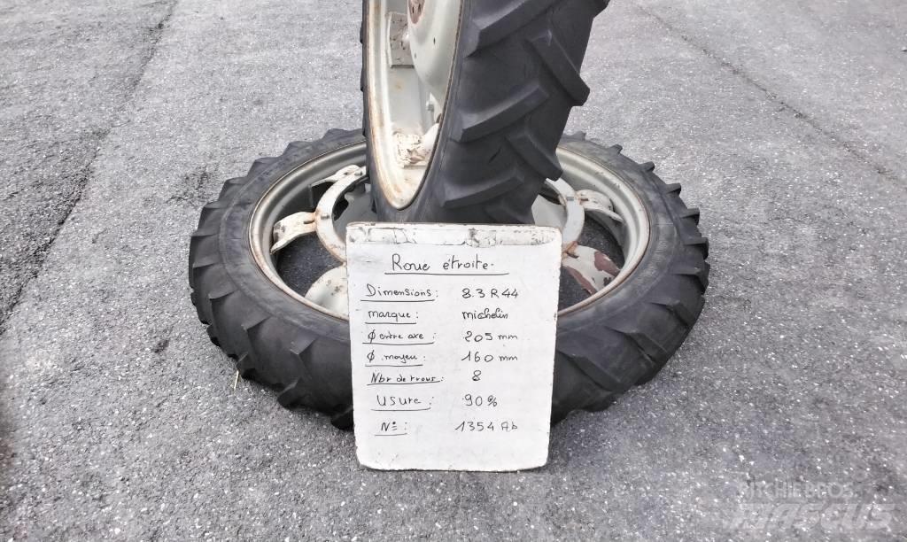 Michelin 8.3R44 Dekk, hjul og felger