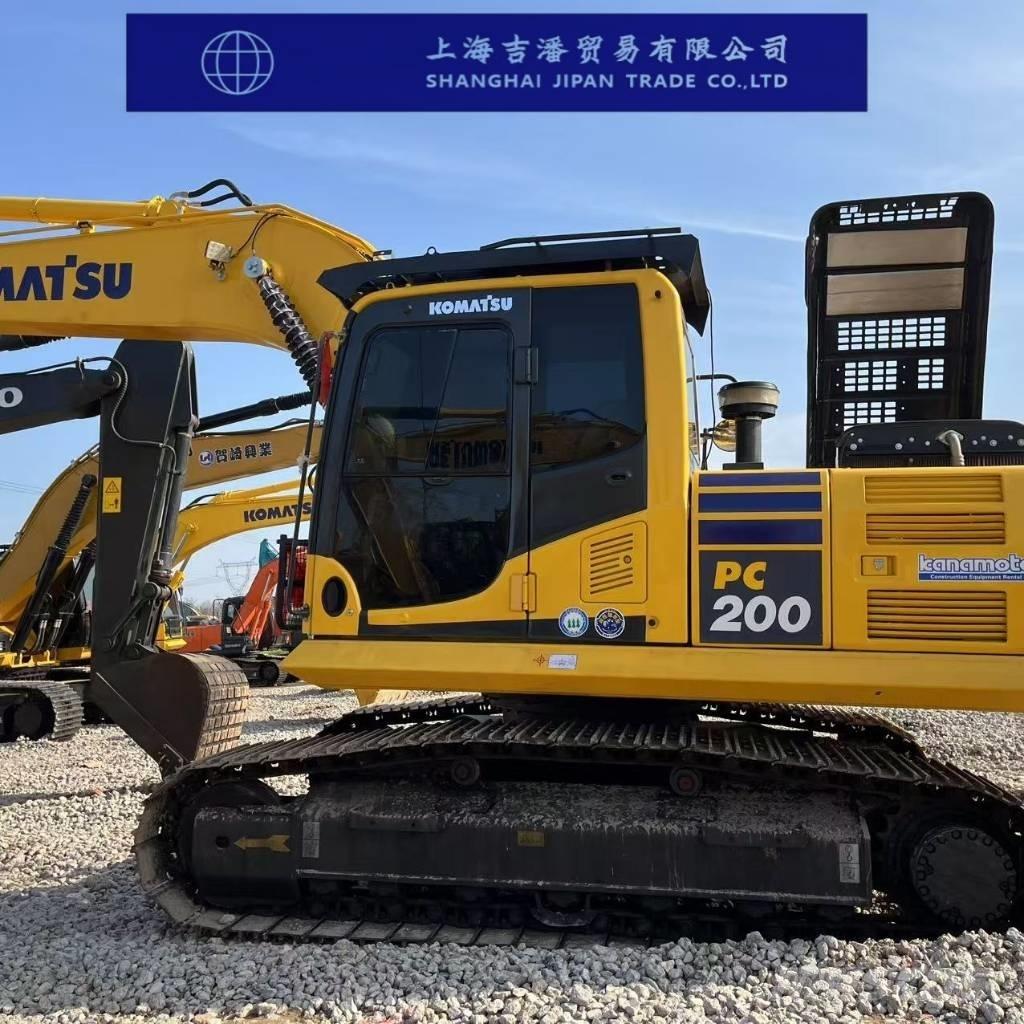 Komatsu PC 200-8 Beltegraver