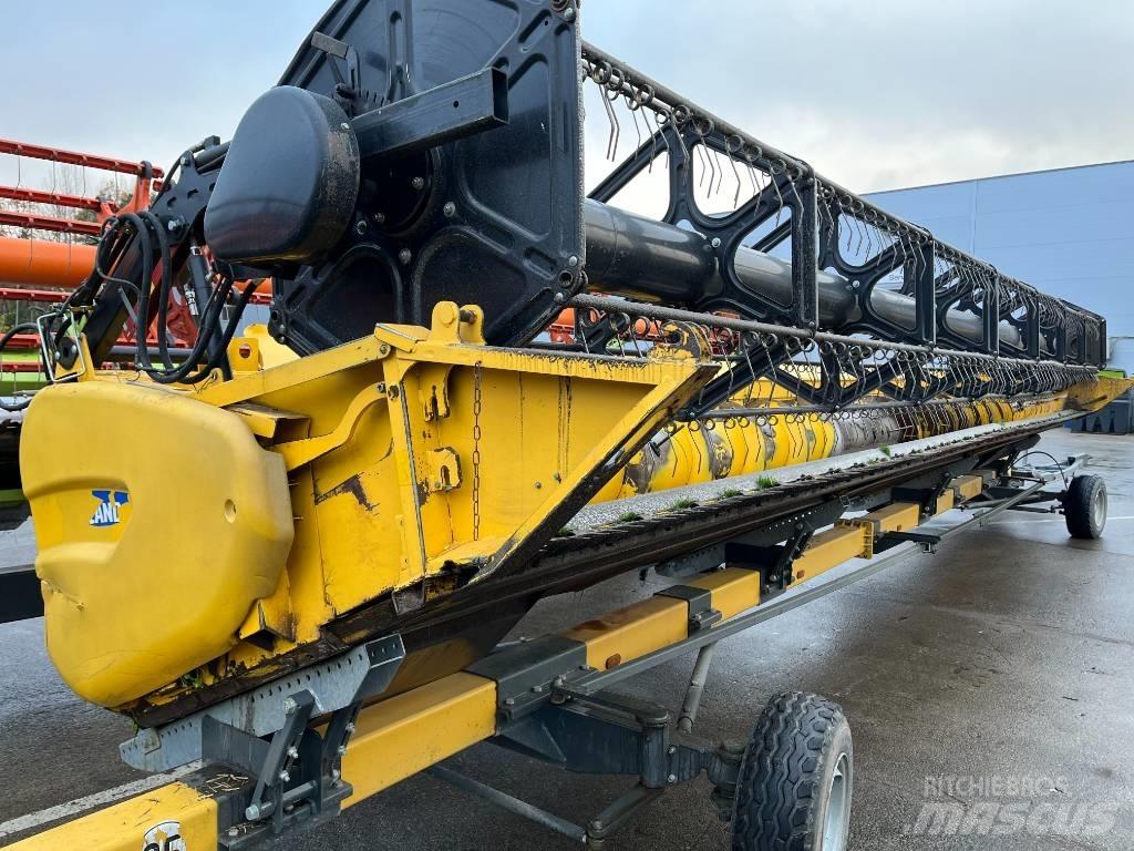 New Holland CR 9.90 Skurtreskere
