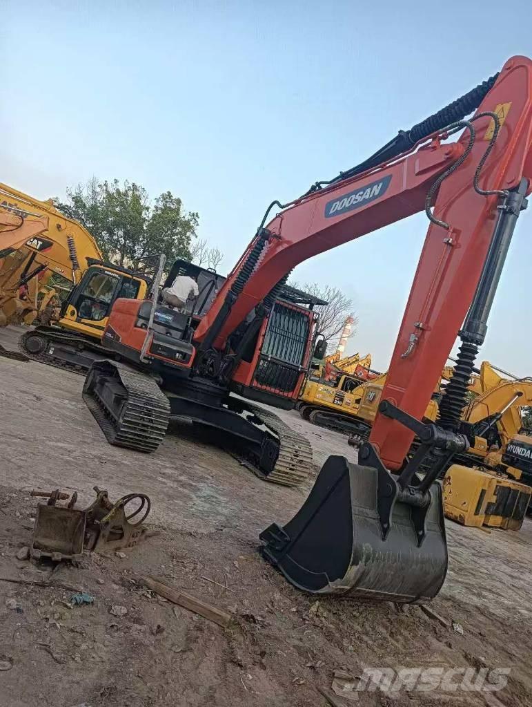 Doosan DX 225LC-9c Beltegraver