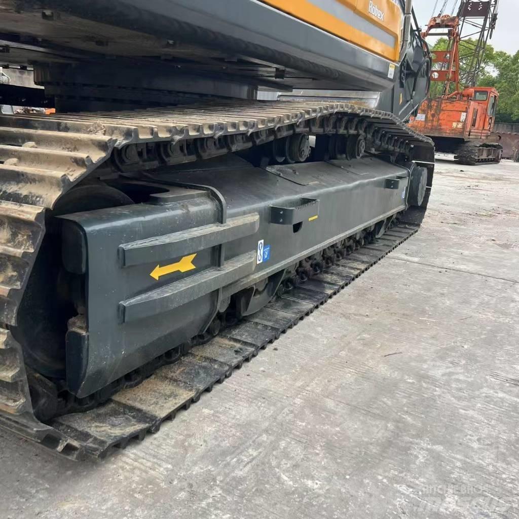 Hyundai R330LC Beltegraver