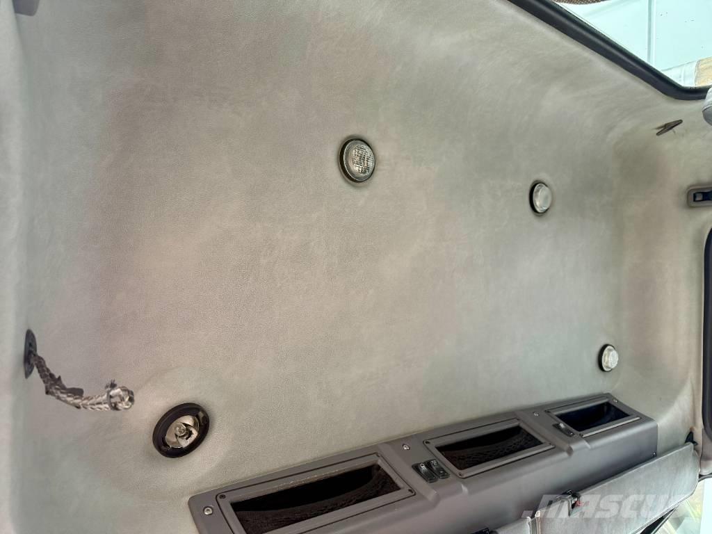 Mack CHU 613 Trekkvogner