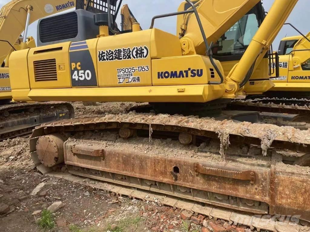 Komatsu PC 450-8 Beltegraver