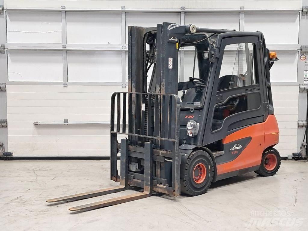 Linde E30-01 Elektriske trucker