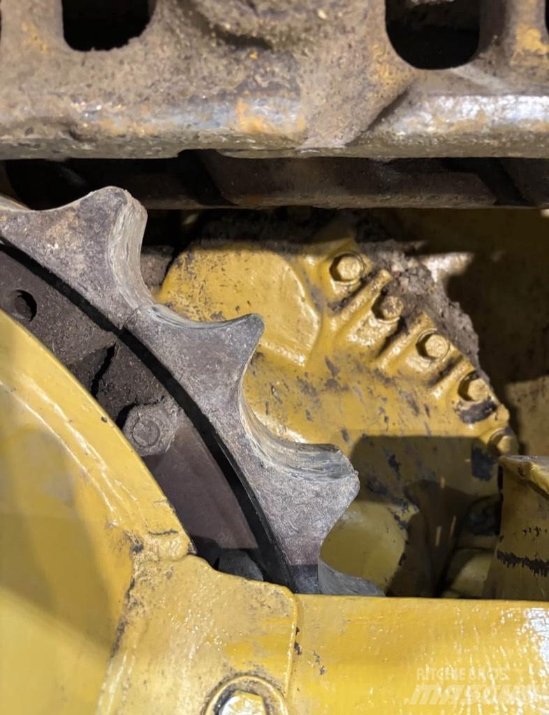 CAT D 7 G Dozere Beltegående