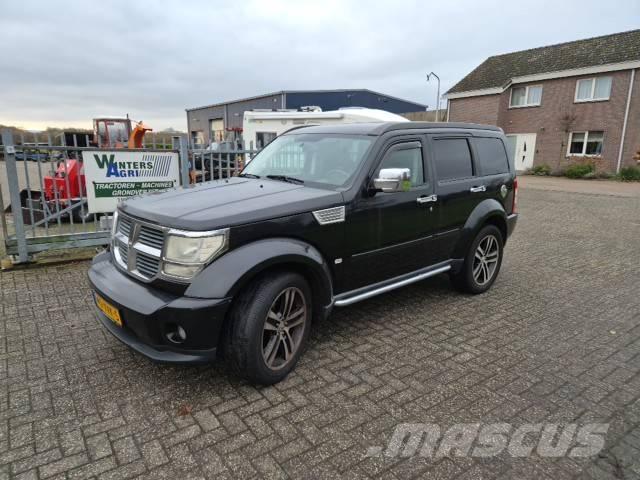 Dodge Nitro Personbiler