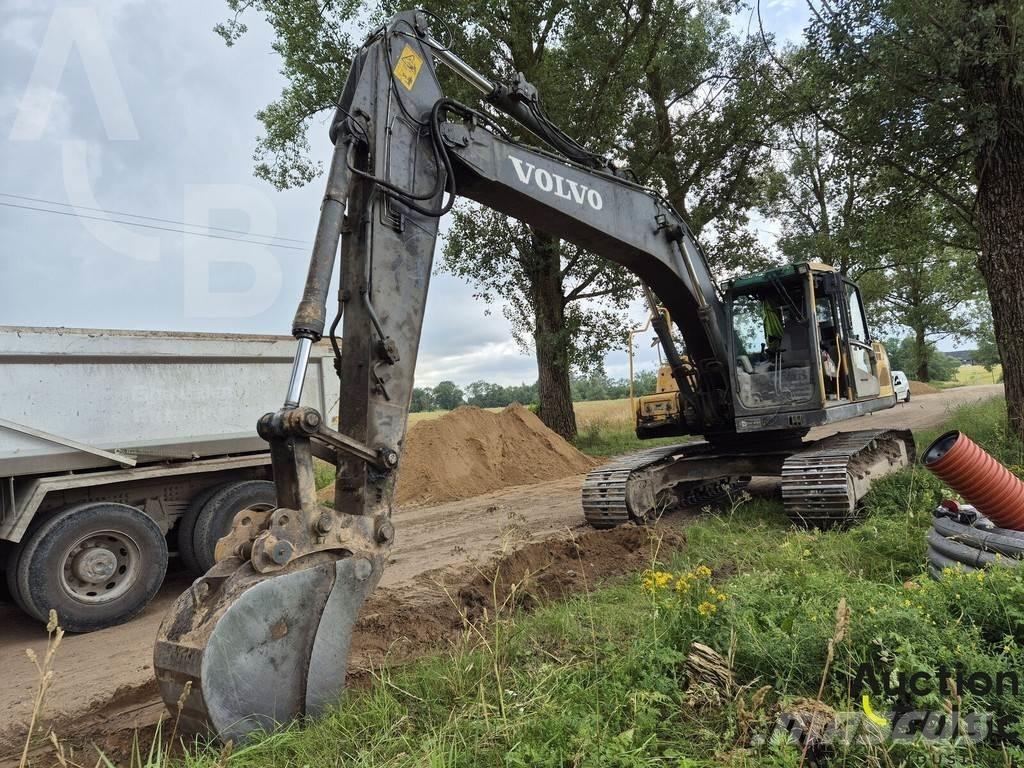 Volvo EC 210 C L Beltegraver
