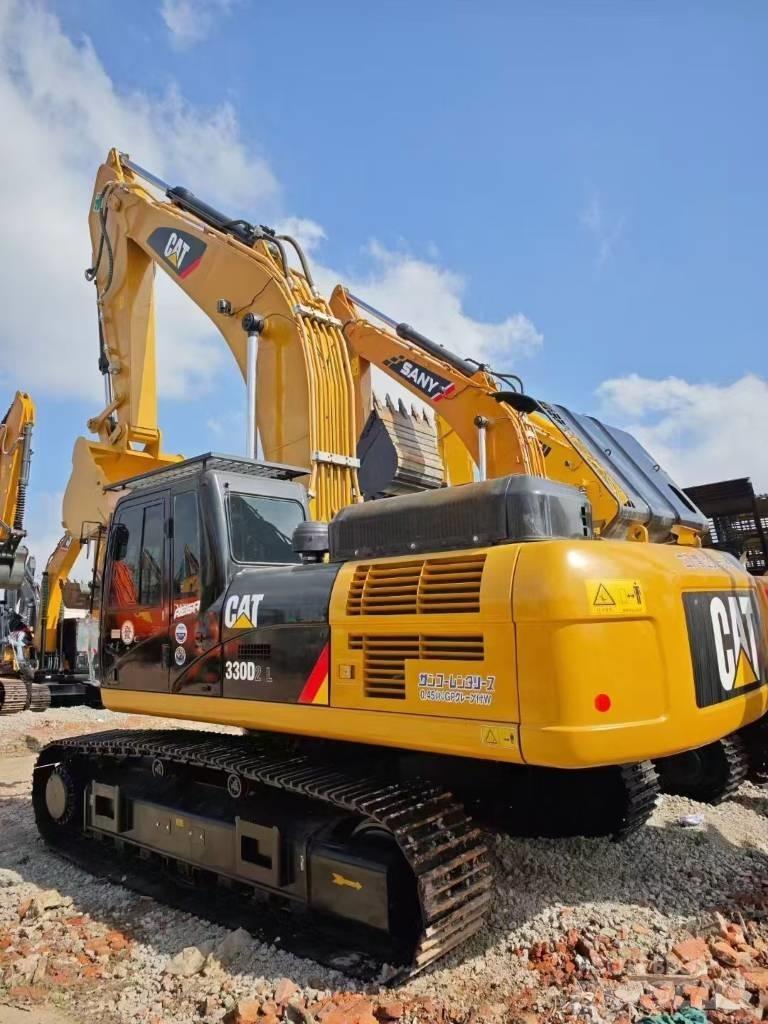CAT 330D2L Beltegraver