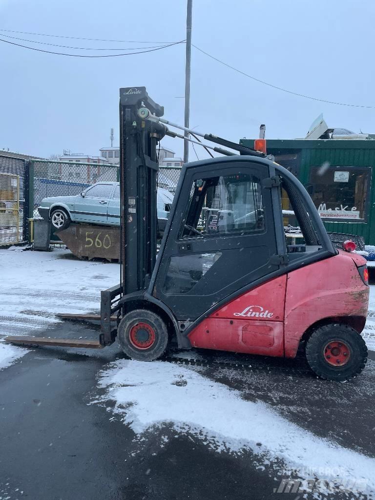 Linde H 30 D Diesel Trucker