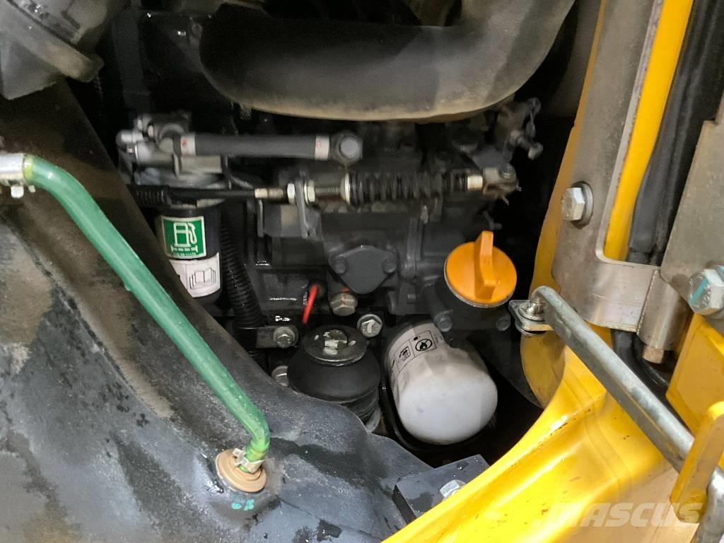 Komatsu PC 14 R-3HS Minigravere <7t