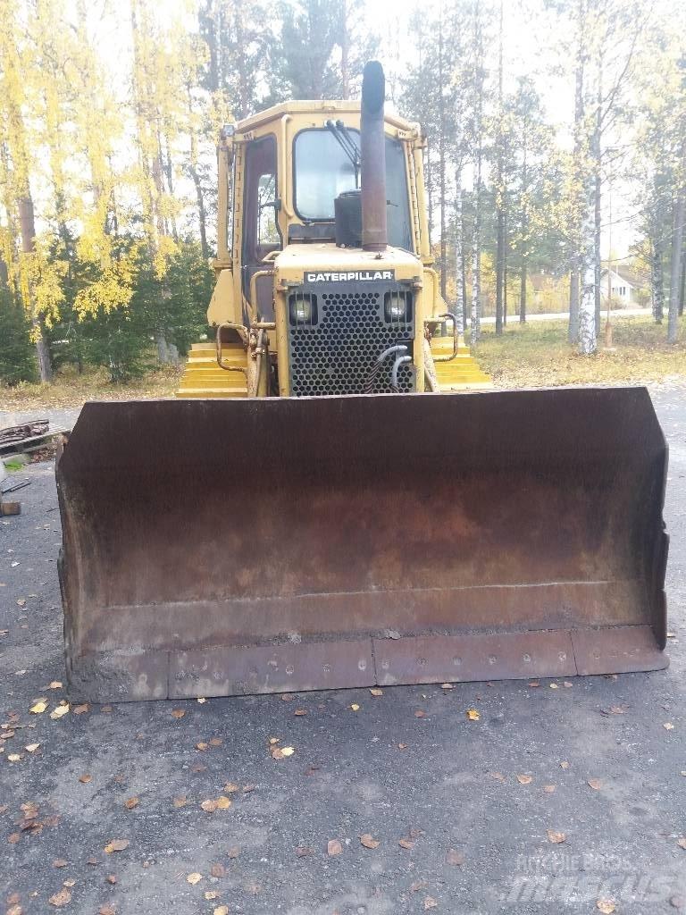 CAT D 4 H Dozere Beltegående