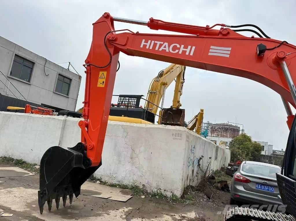 Hitachi EX 120-3 Beltegraver