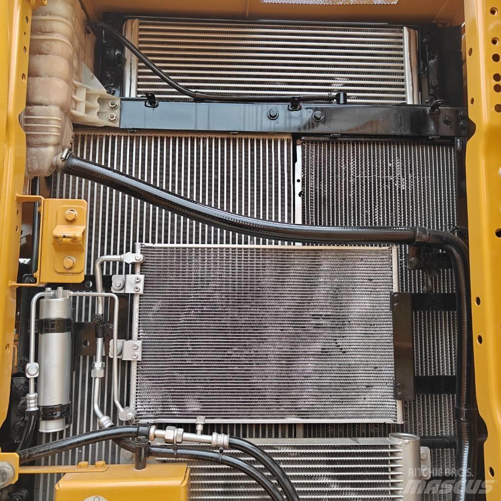 CAT 320 Beltegraver