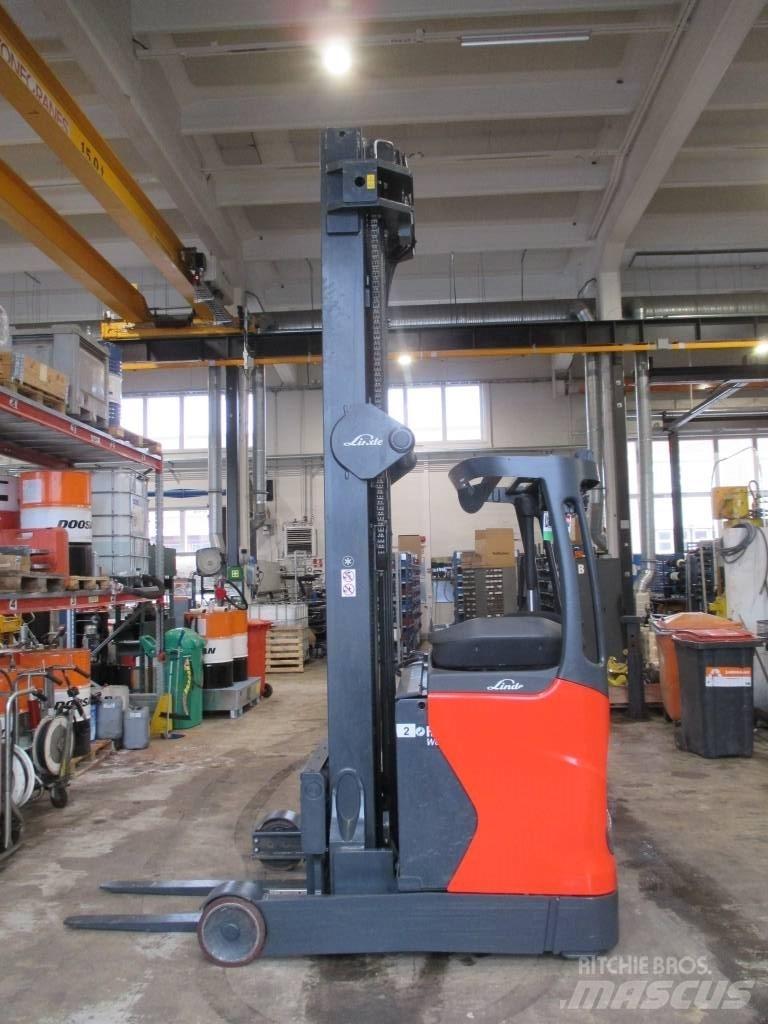 Linde R 16 HD Skyvemasttruck