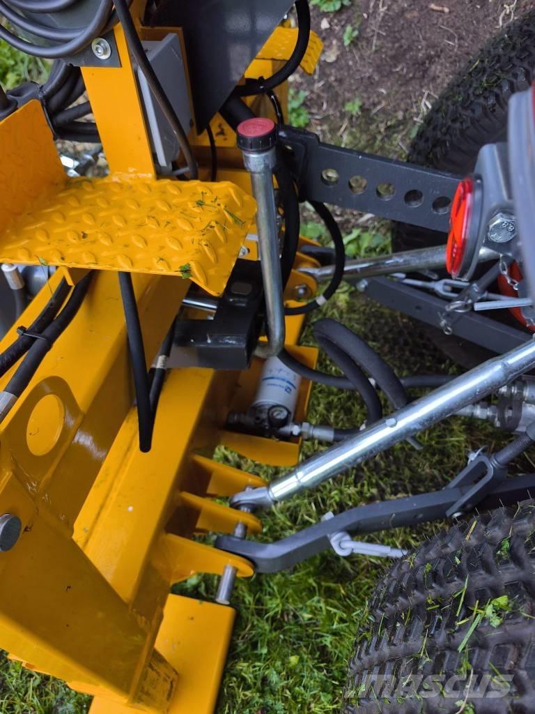Kubota L1-382 HST Traktorer